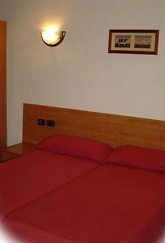 Bartolomeo 2* البندقية